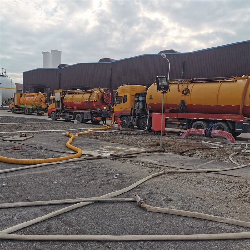 永顺污水池清理