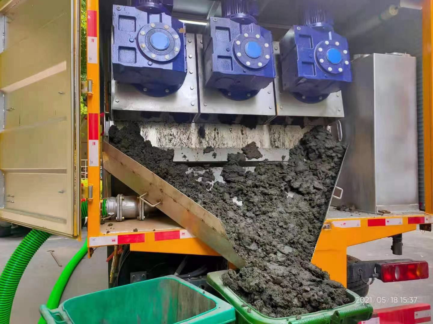 永顺化粪池清掏城市维护站-泥浆净化干湿分离处理